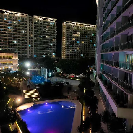 Sofiesticated Getaway - Azure Urban Resort